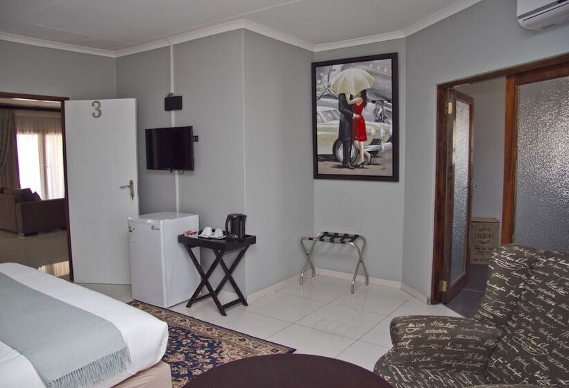 Dakarai B&b