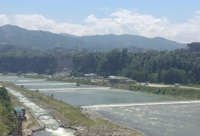 בית מלון כפרי Green Ayder