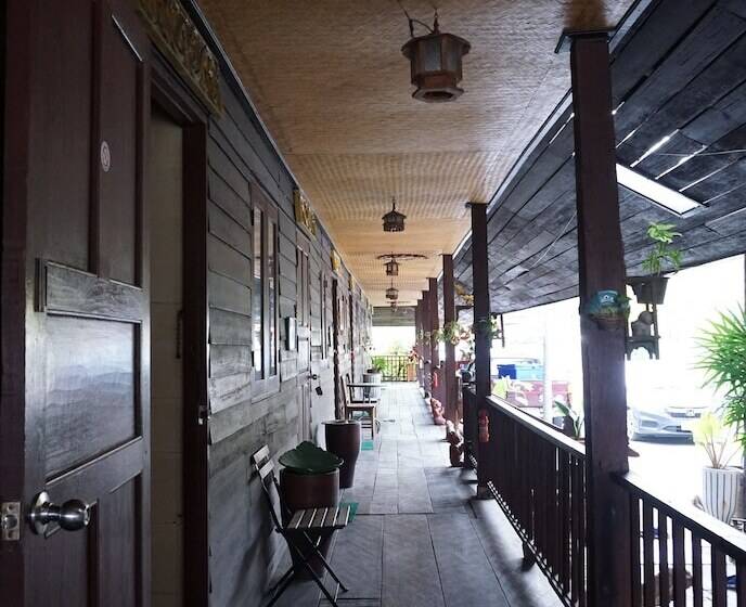 ホテル Innlhong Home Lampang