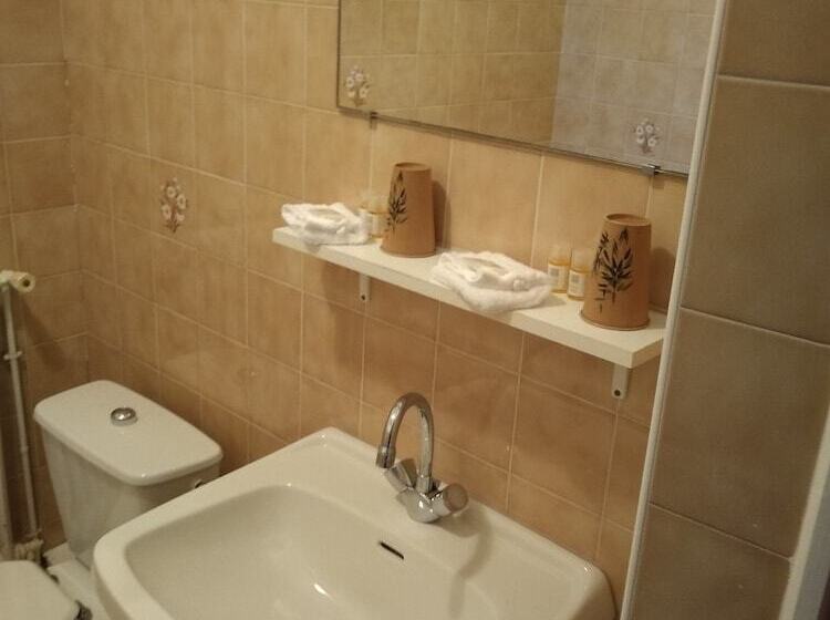 בית מלון כפרי L Auberge Du Drot