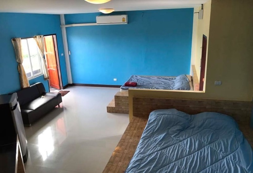 فندق Red Heart Resort