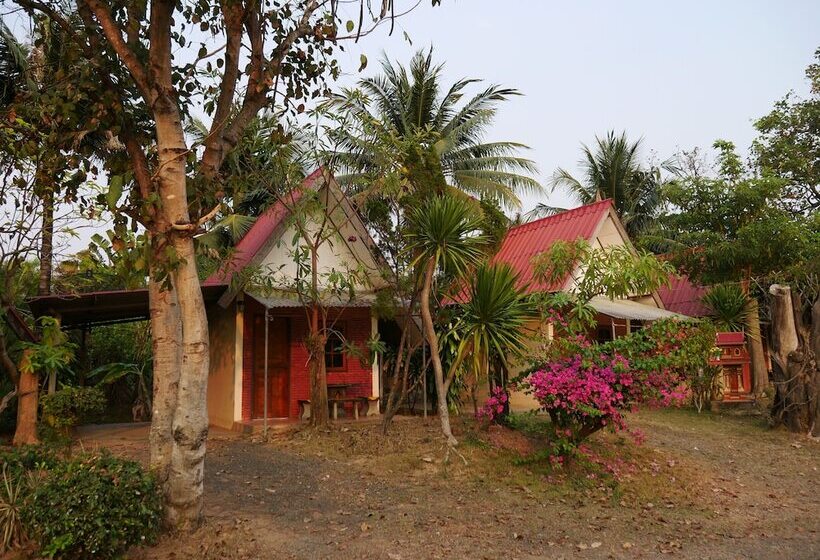 בית מלון כפרי Sakul Kaew Resort
