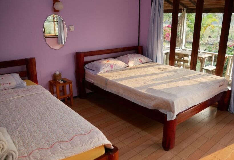 בית מלון כפרי Sakul Kaew Resort