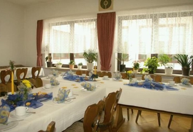 فندق Zur Hoffnung