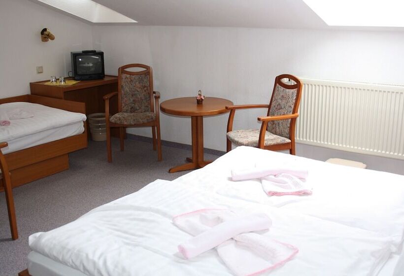 فندق Zur Hoffnung