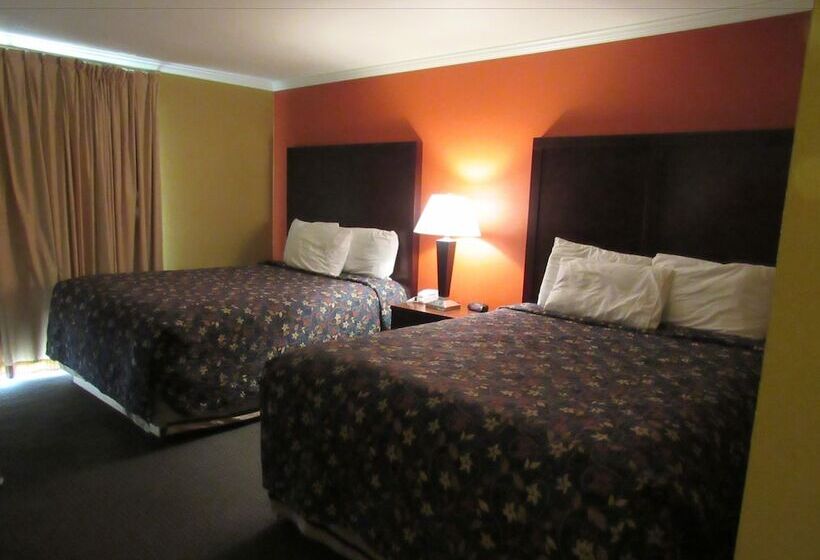 모텔 Pullman Garden Inn
