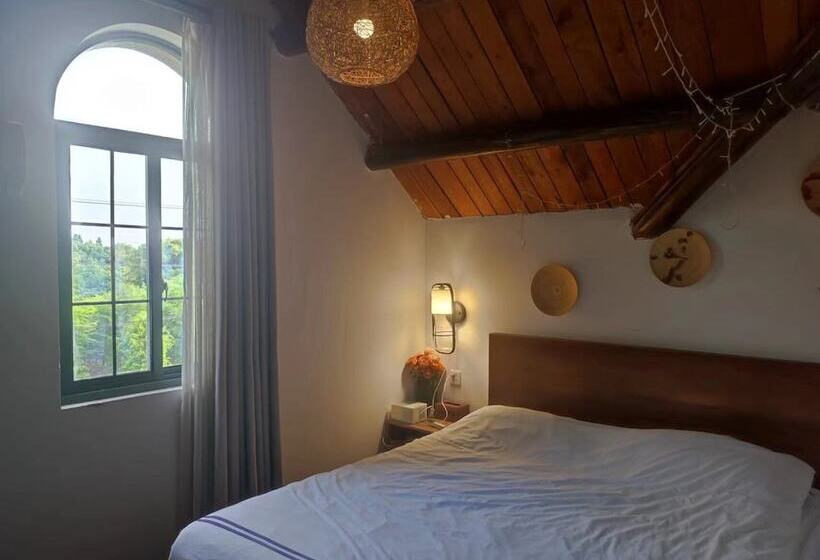 پانسیون Shanghai Hua Xi Shui Xie Guesthouse