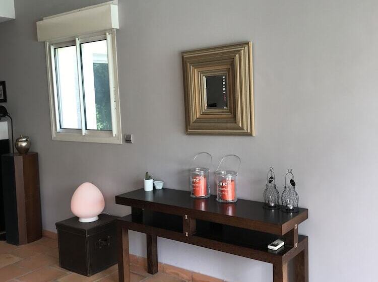 膳宿费 Villa Sanofa