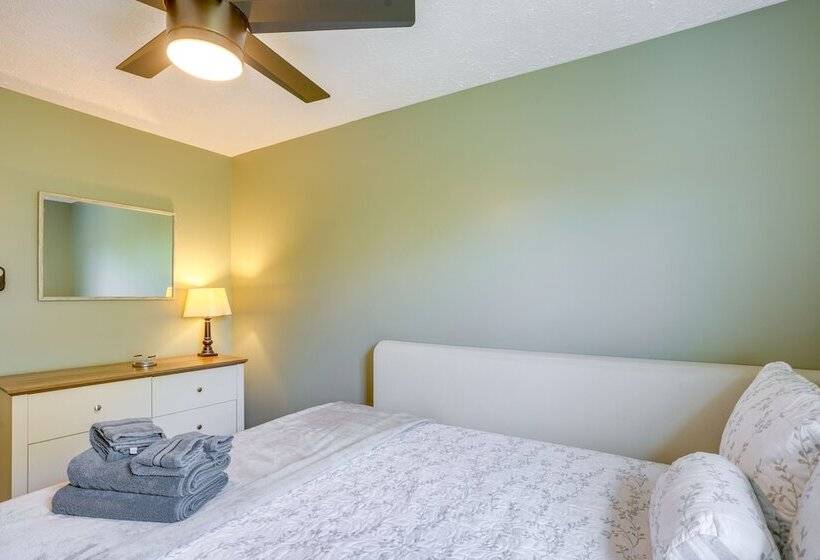 Serene Roseland Retreat Near Wintergreen Resort!