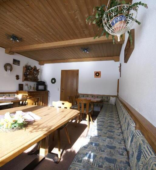 Bed and Breakfast Haus Oblasser