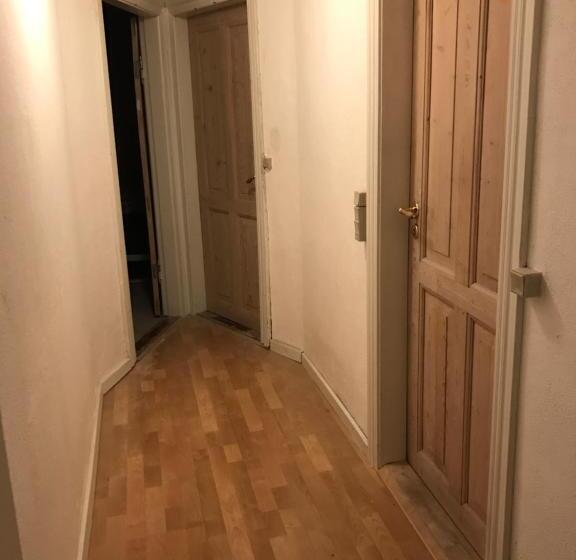 بنسيون Rundvejen Guest House