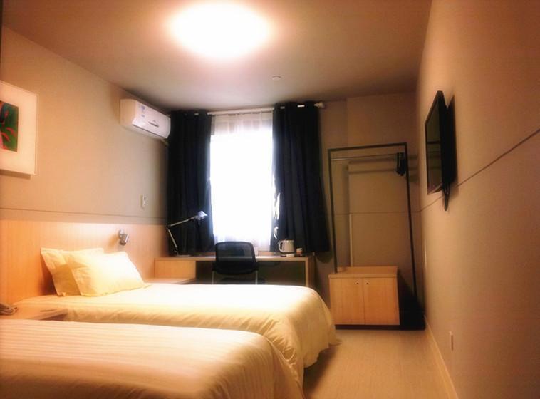 בית מלון כפרי Jinjiang Inn Wuhu Fenghuang Food Street