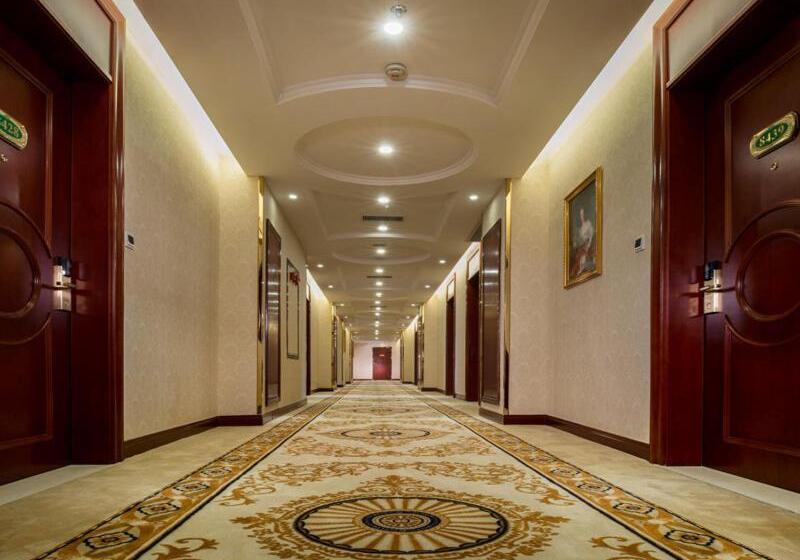 Vienna Hotel Shunde Longjia Exhibition Center