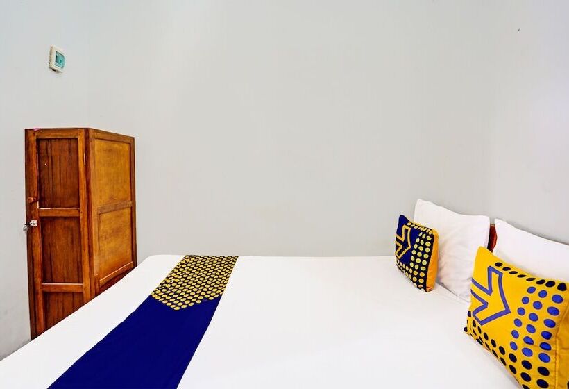 هتل Oyo 94023 Kost Stan
