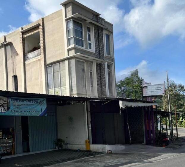 بنسيون Java Hostel 2 Tumpak Sewu