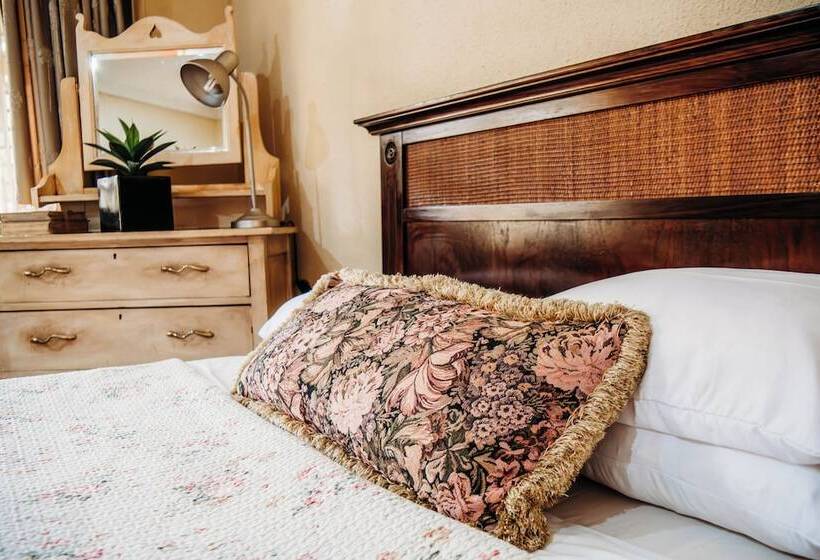 פנסיון Grace View Guest House