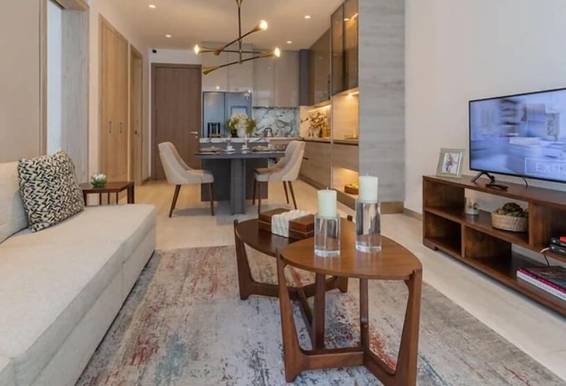 Le Parc Residences   Luxury Suites