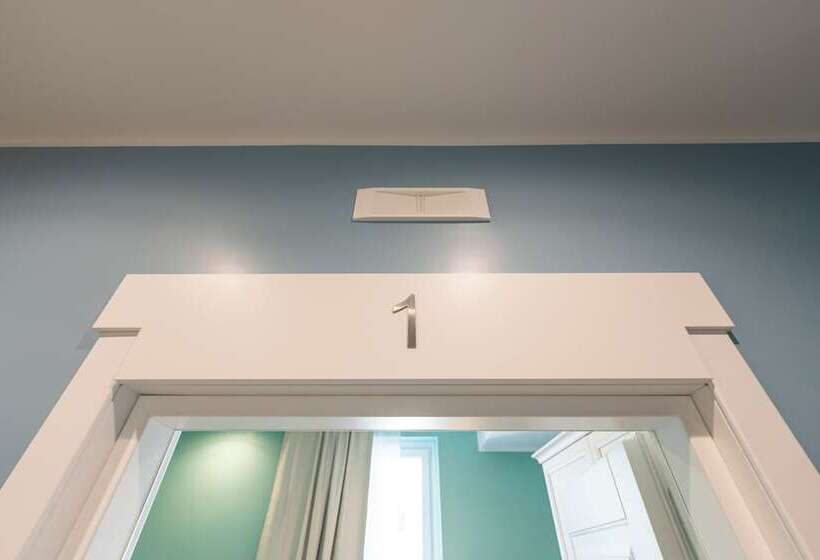 تختخواب و صبحانه Daca Luxury Rooms