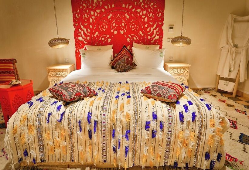 ホテル Farm Ikalimo