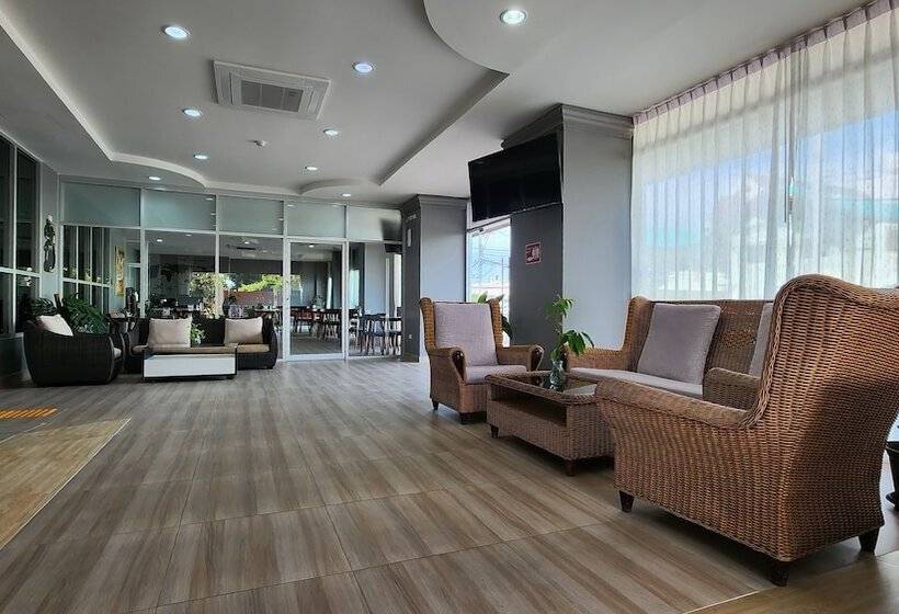 فندق Valhalla Pattaya