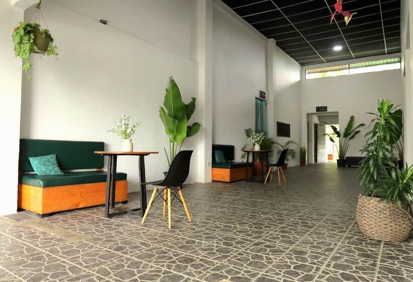 Asha Hostel