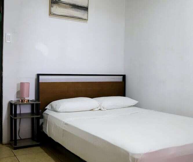Asha Hostel