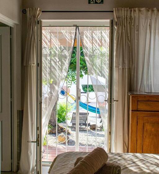 住宿加早餐  Quinta Alcarias