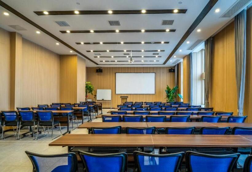 Borrman Hotel Zhangzhou Baolong Plaza