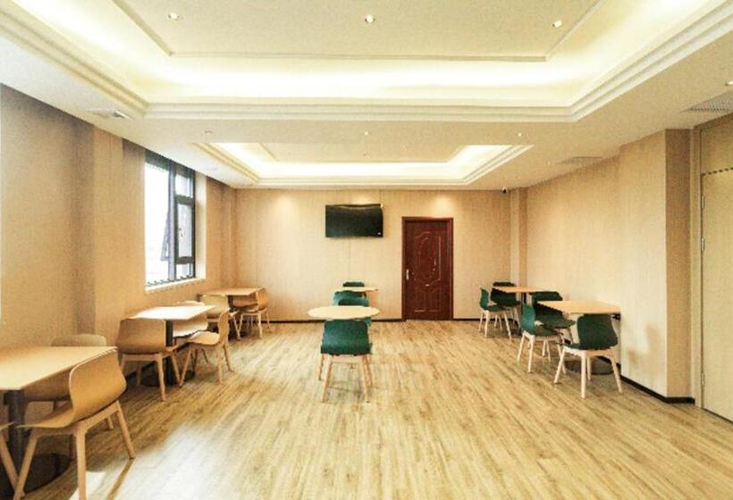 Отель City Comfort Inn Luohe Huanghe Plaza