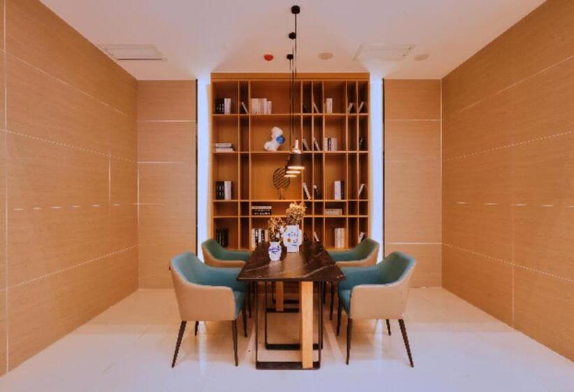 호텔 City Comfort Inn Shaoyang Jiangbei Plaza