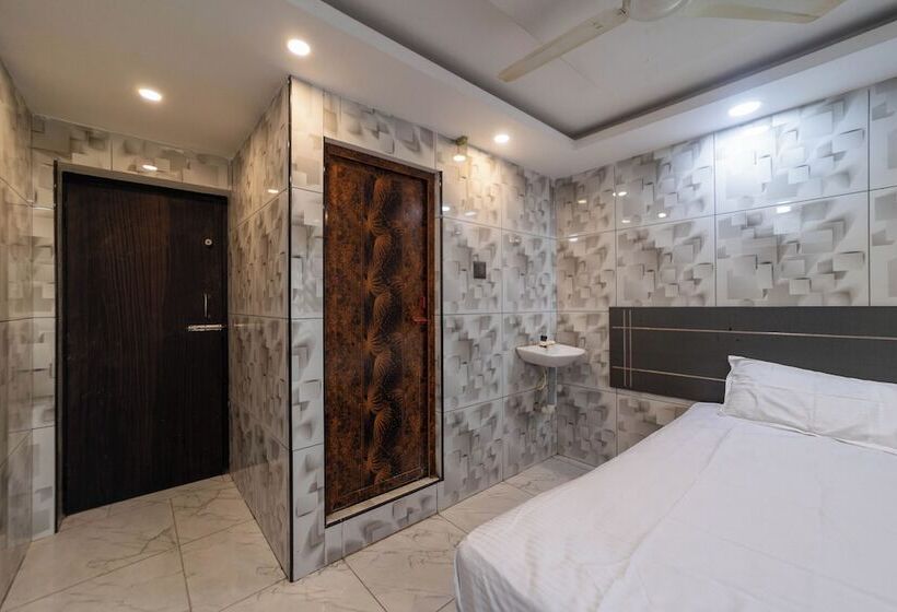 Отель Jr Grande