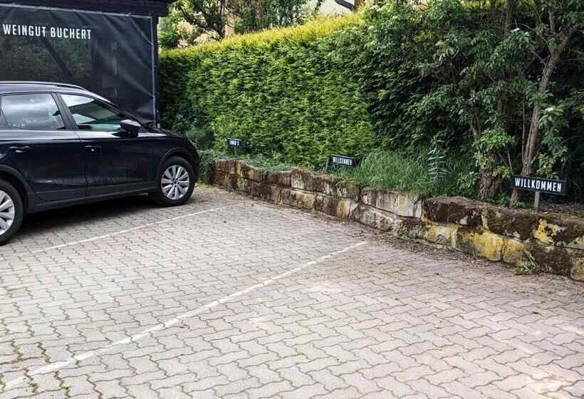 펜션 Weingut Gästehaus Buchert