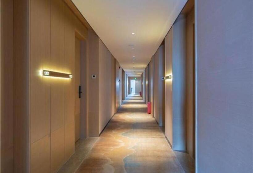 E Cheng Hotel Dali High Speed Railway Station Erhai Lake