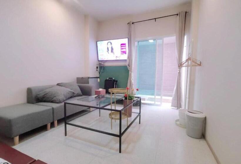 هتل 7 Class Pool Villa
