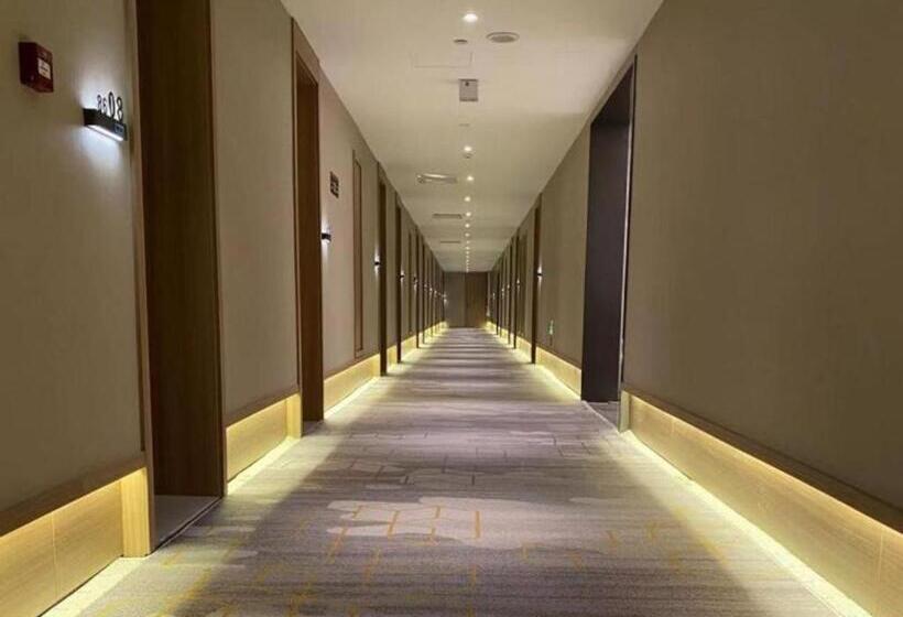 هتل Green Tree Inn Shache County Lvcheng Times Plaza