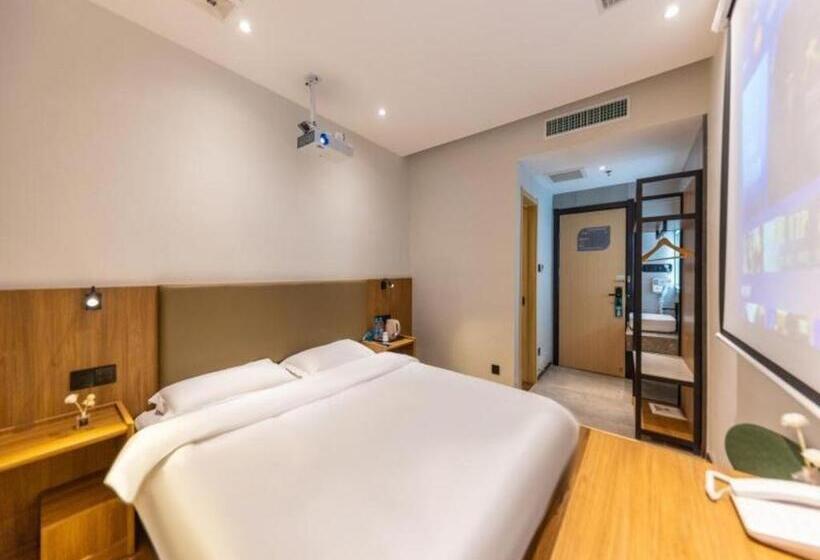 בית מלון כפרי Greentree Inn Express Lanzhou West Passenger Station Lanzhou Center