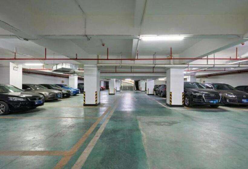 Vienna Hotel Guangdong Zhaoqing Sihui Center Jade Expo Market