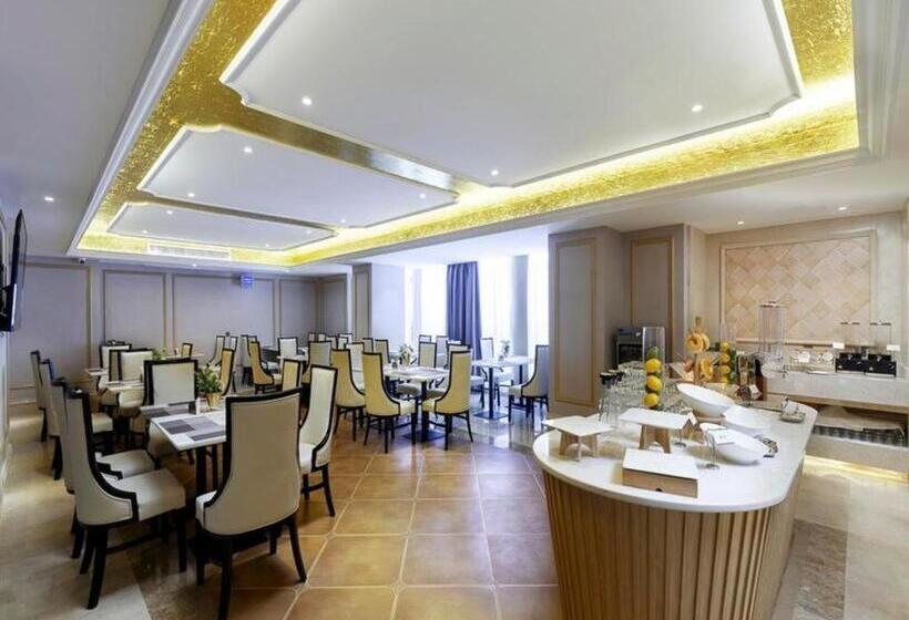 Vienna Hotel Jiangxi Shangrao High Speed Railway Station