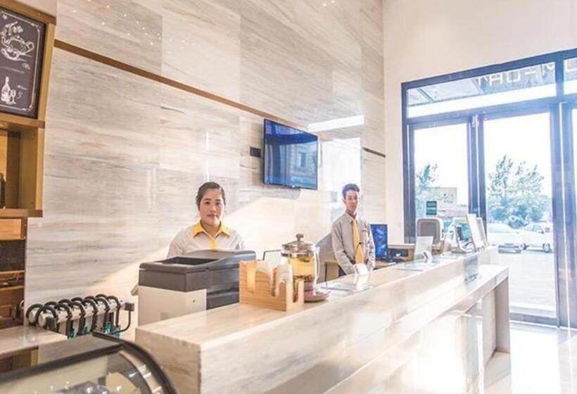 فندق City Comfort Inn Beihai Yintan International Ferry Terminal