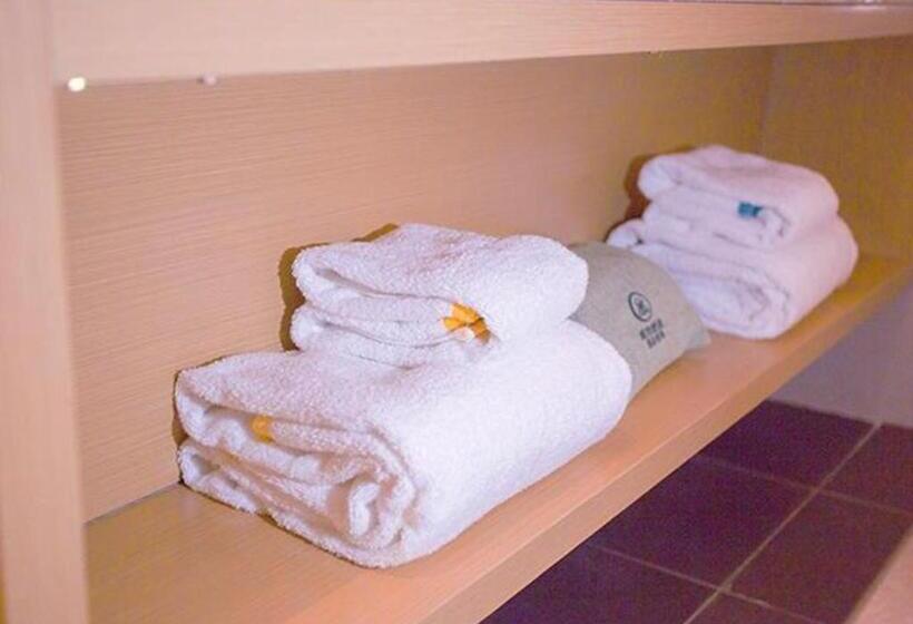 Отель City Comfort Inn Dongfang Donghai Road Gymnasium Municipal Government