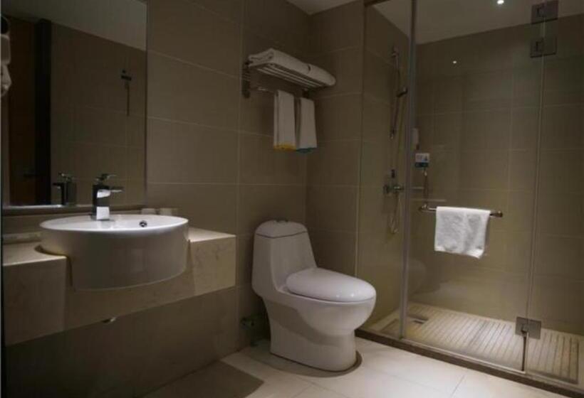 هتل City Comfort Inn Ji An Railway Station Jinggangshan University