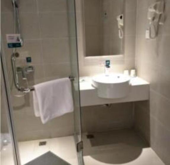 Отель City Comfort Inn Luohe Railway Station Jiefang Road