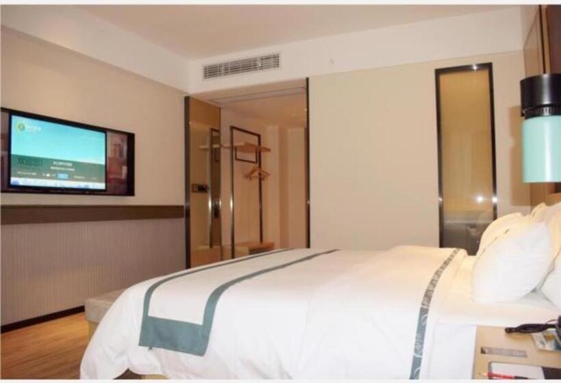 Отель City Comfort Inn Neijiang Zizhong Wuguan