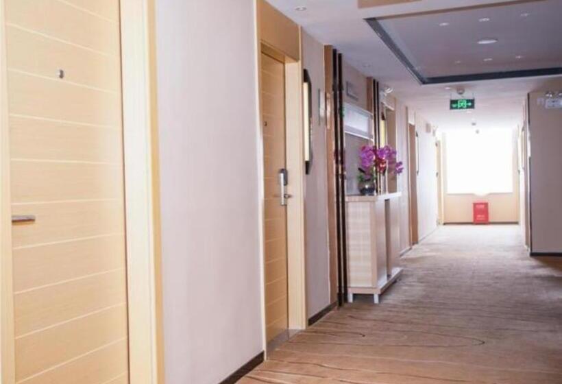 Отель City Comfort Inn Zhanjiang South Zhenchuan Avenue