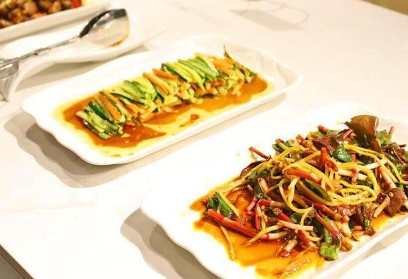 호텔 James Joyce Coffetel Guangyuan High Speed Railway Station Dongba Municipal Government