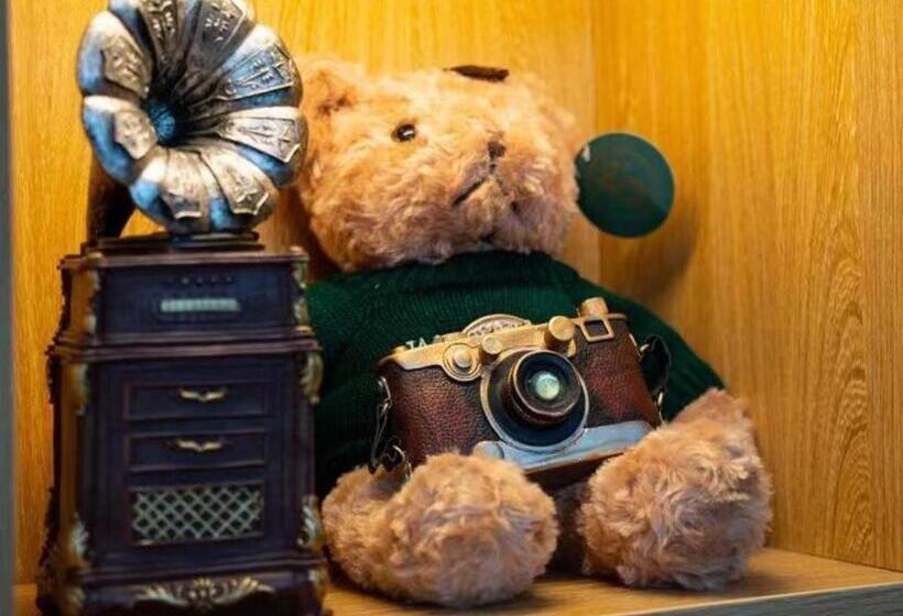 هتل James Joyce Coffetel Xishuangbanna Gaozhuang Starlight Night Market