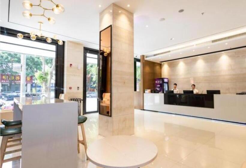 호텔 Jtour Inn Yulin High Speed Railway Station Rt Mart