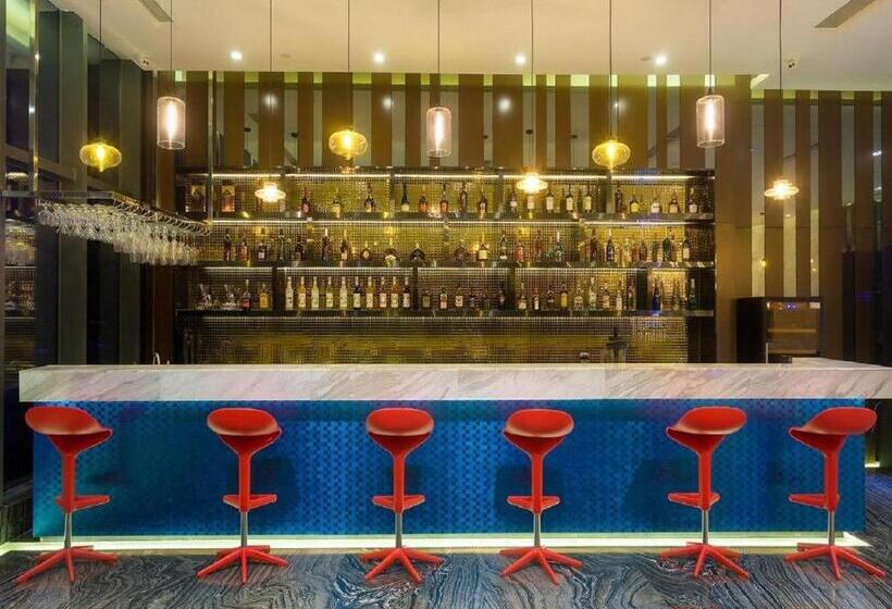 בית מלון כפרי Zmax Qingyuan Guangqing Railway Station