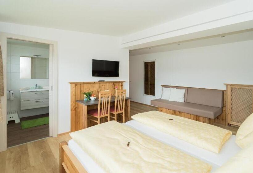 ベッドアンドブレックファースト Gästehaus Kasbichler