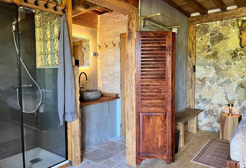 ベッドアンドブレックファースト Les Magnels